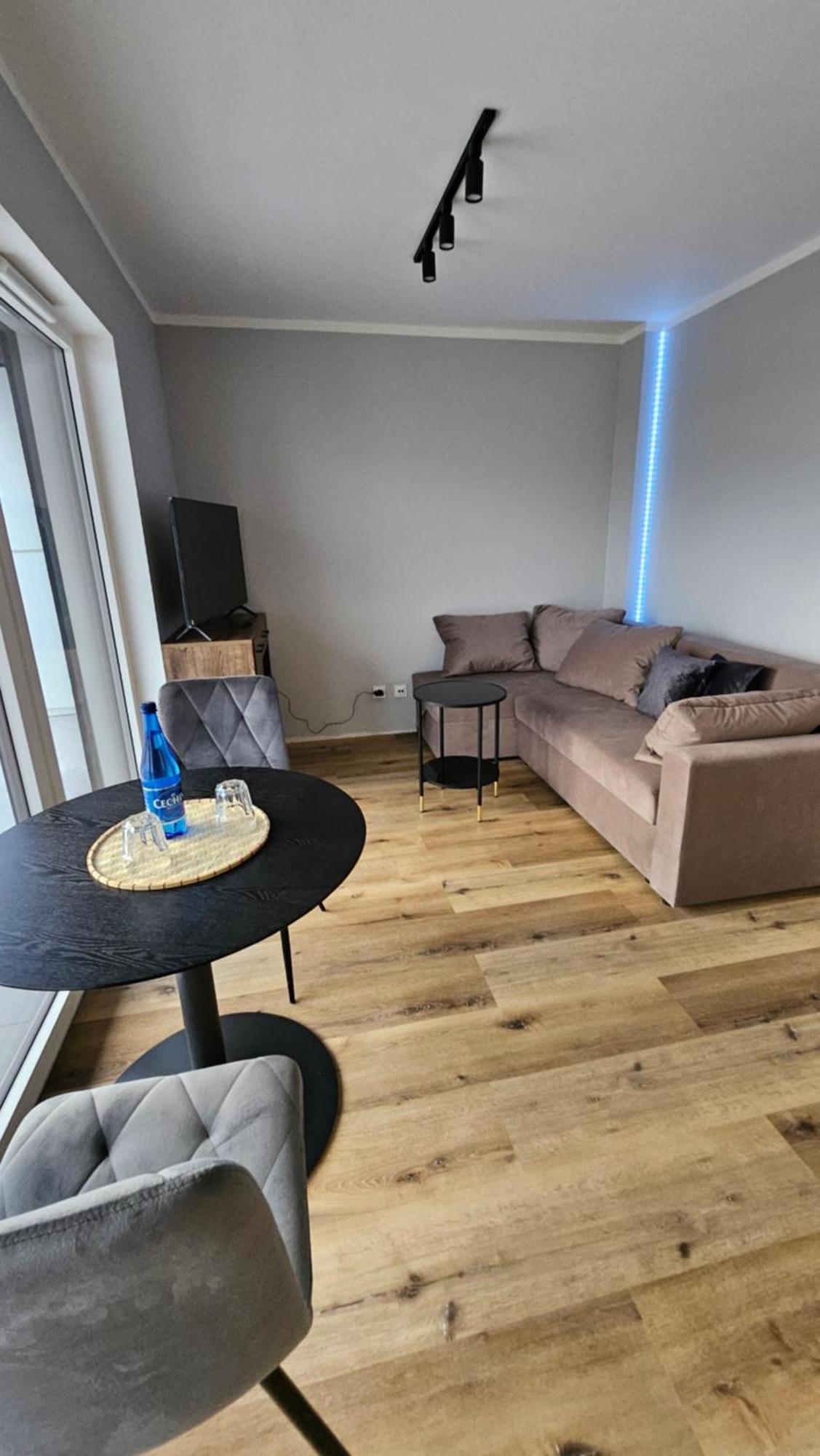 Apartament Bulgarska 59 - Sypialnia I Salon - 40M2 - Self Check In 24H Posen Exterior foto