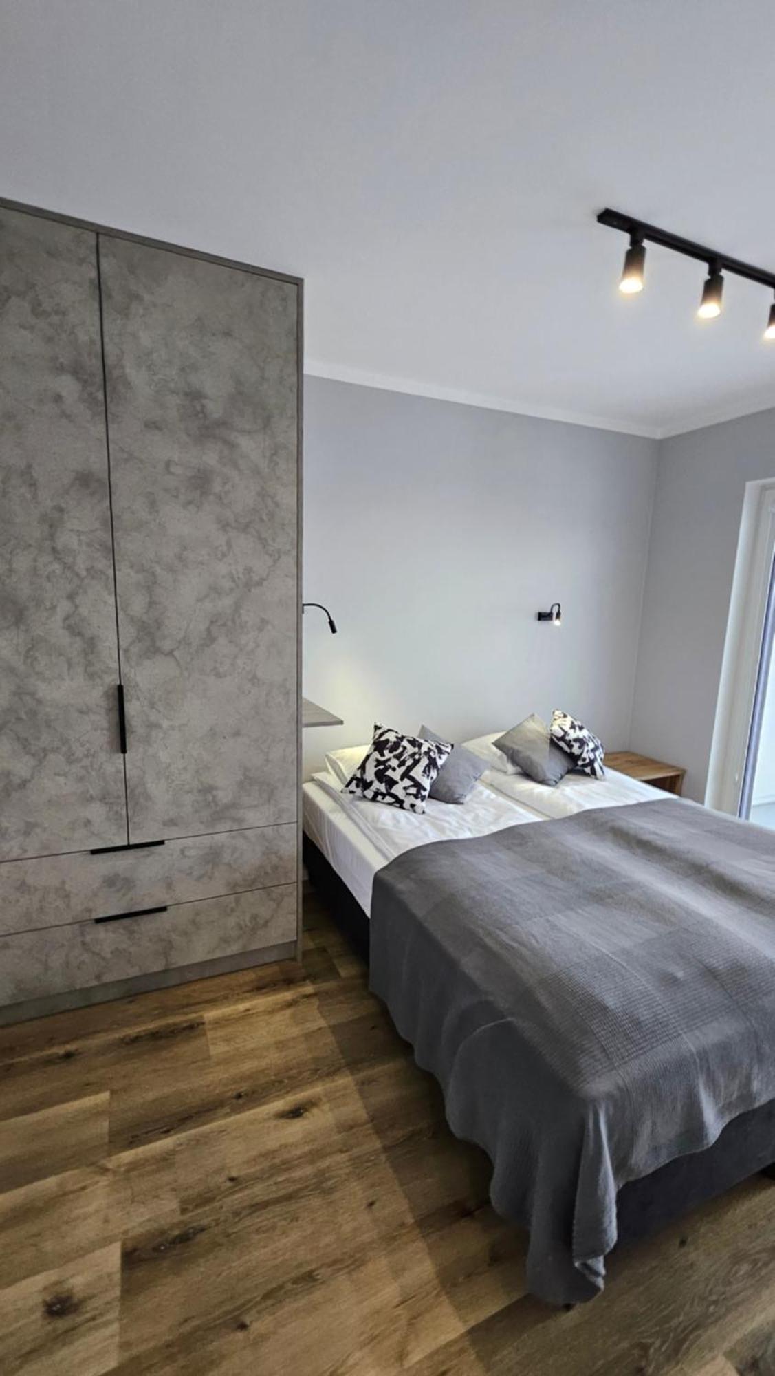 Apartament Bulgarska 59 - Sypialnia I Salon - 40M2 - Self Check In 24H Posen Exterior foto